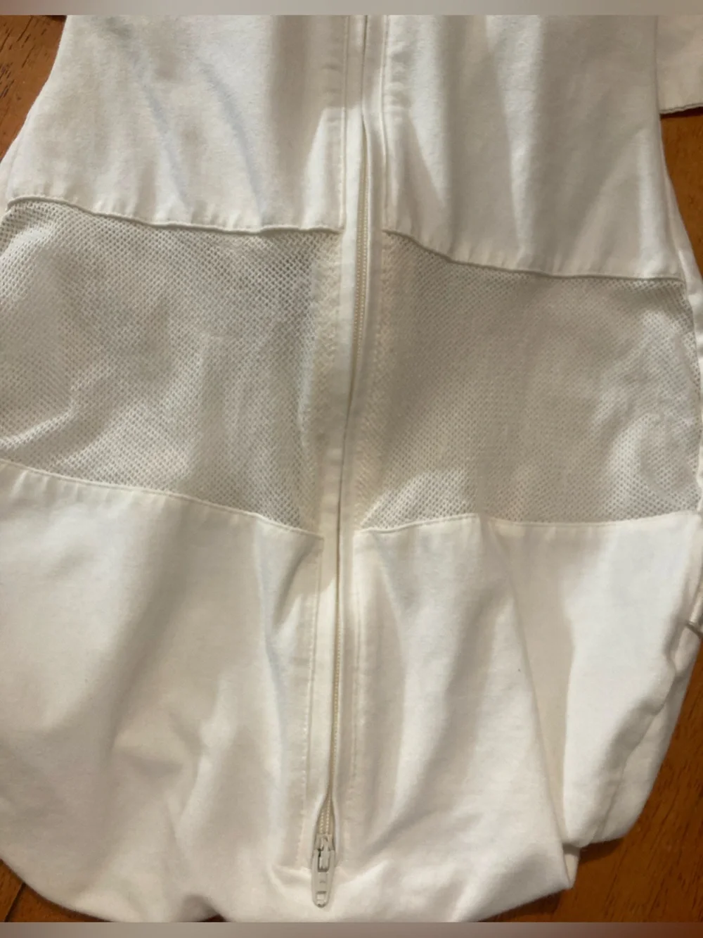 Set of 2 Happiest Baby swaddles from SNOO - Small 0-2 M and Medium 2-4 M - cream